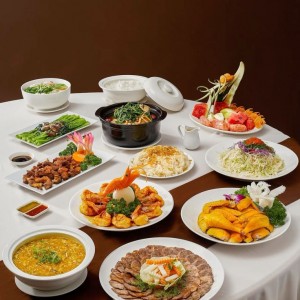 TUYỂN GẤP CHỊ NẤU ĂN , GIẶT ĐỒ , Ở LẠI TẠI QUẬN 7