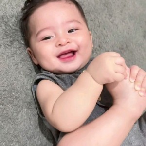 Cần Gấp Cô Chăm Bé Ạ