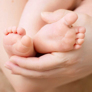 CẦN GẤP MỘT CHỊ ĐẾN CHĂM SÓC BÉ 3 THÁNG TUỔI