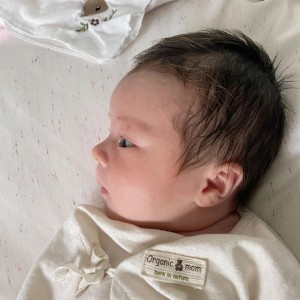 CẦN GẤP CÔ CHĂM EM BÉ 2 THÁNG TUỔI – LƯƠNG 12 TRIỆU