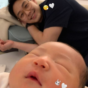 Em Tìm Cô Chăm Bé 4 Tháng Tuổi. Gia Đình 2 Vợ chồng Và Bé Ở Nhà Tại Quận Tân Phú.