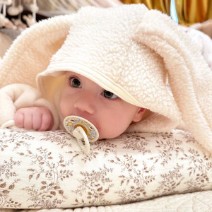 Tuyển Bảo Mẫu – Chăm Bé Sơ Sinh – Khởi Điểm 12 Triệu