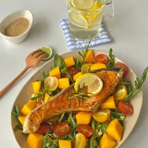 Gia đình cần tuyển 1 cô giúp việc nhà ở Quận 1 lương 11 triệu