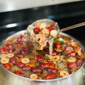 TUYỂN GẤP ANH CHĂM ÔNG TẠI PHÚ NHUẬN