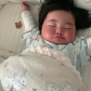 Em Cần Chị Có Kinh Nghiệm Chăm Sóc Bé Giỏi