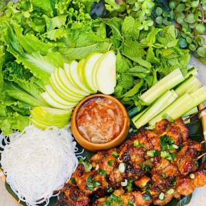 Em đang cần tìm  cô giúp việc nhà ở quận 6 lương 12 triệu