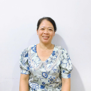 Chị tên Sương, 50 tuổi, miền Trung - Mong việc: Giúp việc nhà, phụ chăm bé