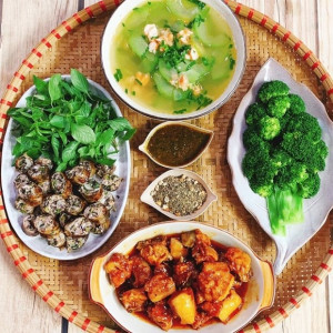 Tuyển gấp chị giúp việc nhà ở lại tại đường Nguyễn Huệ Q1 Hcm