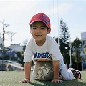 Nhà chị em ở quận bình tân cần tuyển chị chuyên lo cho con anh chị nhận ở lại. Lương 12 triệu ( 0978609760)