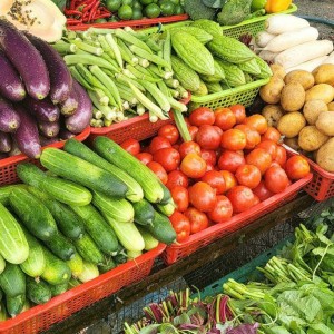 Vợ Chồng Em Đang Muốn Tìm Chị Giúp Việc Nhà