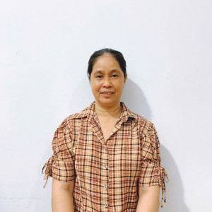 Chị Én, sinh năm 1985, quê Lâm Đồng - mong muốn: giúp việc nhà, phụ quán