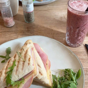 Gia Đình Tại Quận Tân Bình Cần Chị Giúp Việc Nội Trợ