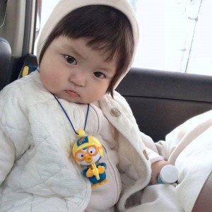 Em đang tìm chị chăm sóc bé nhỏ sơ sinh