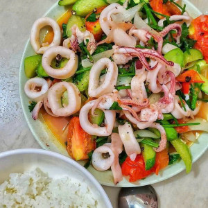 Gia Đình Tìm Gấp Chị Đến Giúp Việc Nhà