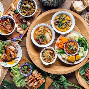 Hiện nhà em ở đường Song Hành Quận 12 cần chị giúp việc