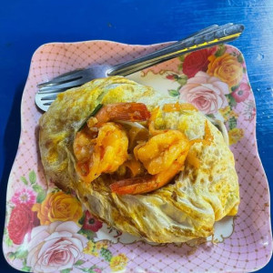 Con cần tuyển gấp một cô giúp việc mới do cô giúp việc cũ về quê