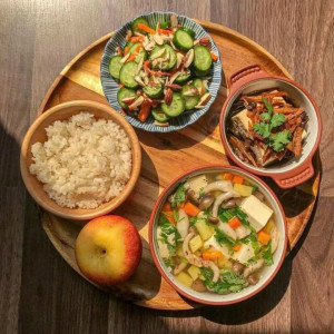 Em cần tuyển cô giúp việc nhà ở Quận Tân Bình, làm việc lâu dài lương 10 triệu