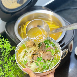 Em cần tuyển gấp 1 chị bảo mẫu chăm bé 6 tháng tuổi bao ăn ở quận 10