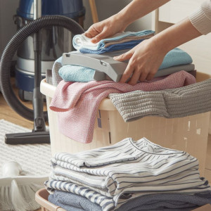 🏡Nhà chung cư Quận 7 có 2 người lớn, 2 bé tìm cô giúp việc nhà ăn ở lại