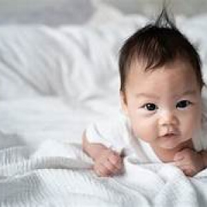 TUYỂN GẤP CÔ CHĂM EM BÉ TẠI QUẬN 2