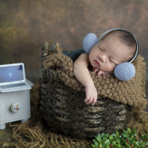 TUYỂN GẤP CHỊ CHĂM BÉ SƠ SINH Ở QUẬN 12 LƯƠNG 13 TRIỆU.