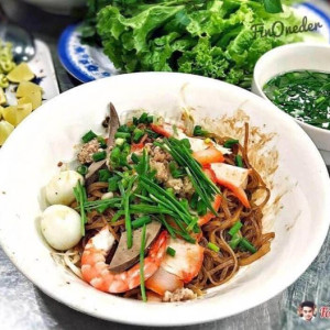 Nhà mặt phố quận Bình Tân cần tìm 1 chị giúp việc bao ăn ở