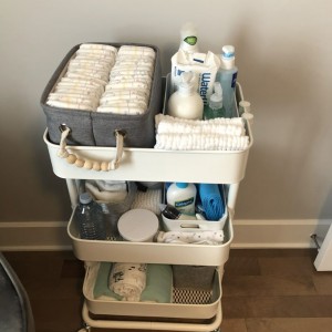 Bố Đơn Thân Ở Quận Bình Tân Tìm Cô Về Chăm Bé 6 Tháng Lương 12 Triệu Bé Nhà Em Trộm Vía Ngoan Ngoãn, Dễ Ăn, Dễ Ngủ Lắm Ạ, Nên Công Việc Chủ Yếu Là Tìm Cô Biết Nấu Đồ Ăn Dặm Cho Bé, Yêu Thương