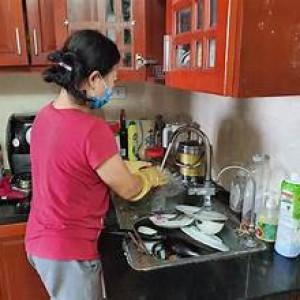 CẦN GẤP CHỊ GIÚP VIỆC NHÀ CHUNG CƯ ĐI VỀ Ở QUẬN 2