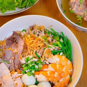 Lương Bao Ăn Ở Khởi Điểm 9 Triệu Làm Tốt Tăng 10 Triệu : 0978609760 ( Có Zalo)