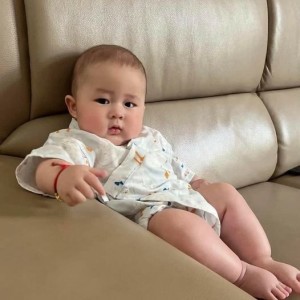 Cần tuyển gấp  chị chăm sóc bé 2 tháng tại Bình Tân