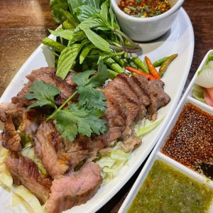 Nhà Ở Phú Nhuận Tìm Chị Giúp Việc Bao Ăn Ở Lại. Lương 10 Triệu.