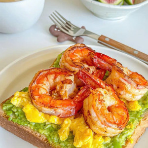 Hiện Hôm Nay Em Đang Cần Tìm Chị Giúp Việc Nhà