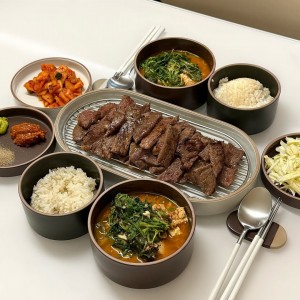 TUYỂN CÔ GIÚP VIỆC NHÀ Ở QUẬN 1 LƯƠNG 9 TRIỆU