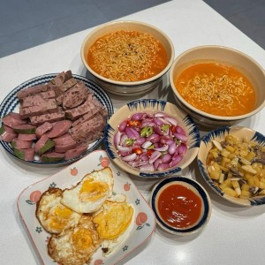 Quán nhậu tại Trường Chinh,Quận Tân Bình cần tuyển phụ quán nam.