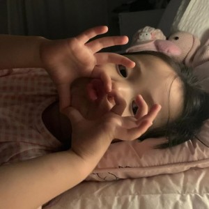 Tuyển cô chăm bé + phụ việc nhà + Bình Tân