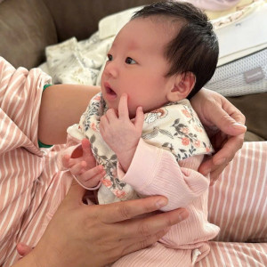 Gia Đình Cần Gấp Chị Chăm Bé Ở Lại Được