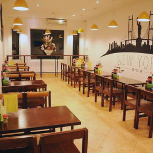 TUYỂN GẤP 2 CHỊ LÀM VIỆC ĂN Ở LẠI TẠI TP BIÊN HÒA Lương 15tr/tháng