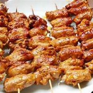 Tuyển chị nướng thịt cho quán ăn tại Hương Lộ 2, Bình Trị Đông, Bình Tân.