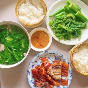EM CẦN LẮM MỘT CHỊ NẤU ĂN VỊ BẮC