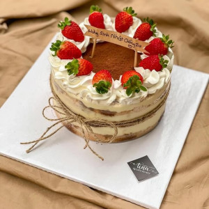 💥Em tuyển gấp 2 cô đóng gói và phụ bán bánh ở Thủ Đức 8tr, nghỉ 1 ngày/tuần