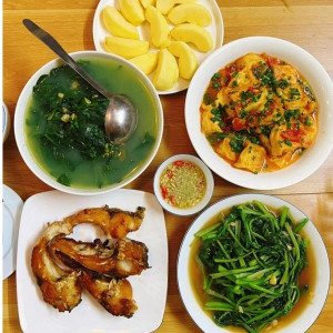 Gia Đình Cần Chị Chịu Khó Đến Giúp Việc Nhà