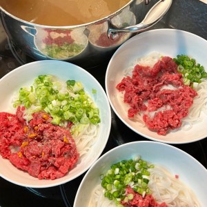 CẦN TUYỂN CÔ GIÚP VIỆC NHÀ ĂN Ở LẠI VỚI GIA ĐÌNH