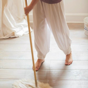 CẦN CÔ GIÚP VIỆC NHÀ CHUNG CƯ BÌNH THẠNH ĐƯỢC NGHỈ CHỦ NHẬT