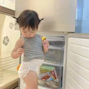 Gia đình cần tìm cô chăm bé ngoan, dễ ăn, dễ ngủ tại Quận 2 lương 13 triệu.