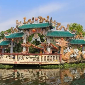 Công việc ăn ở lại tại Gò vấp Công việc: Dọn dẹp, nấu ăn, nhà 3 lầu.