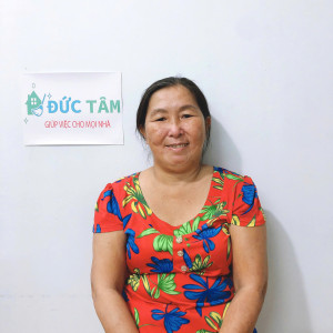 Cô Lang, sinh năm 1978, HK Hồ Chí Minh. - Công việc mong muốn: Giúp việc nhà, phụ chăm bé, phụ quán.