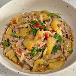 Cần tuyển chị giúp việc ở lại tại Q7: 0978609760 ( có zalo)