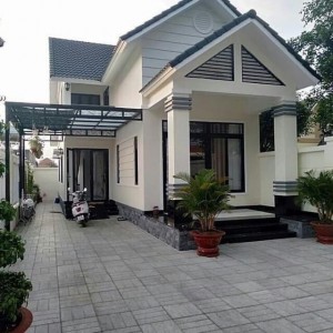 TUYỂN GẤP CHỊ NẤU ĂN , GIẶT ĐỒ , Ở LẠI TẠI QUẬN 7.