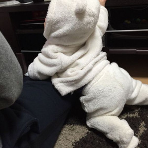 TÌM CHỊ CHĂM BÉ 6 THÁNG TUỔI, LƯƠNG 10 TRIỆU. LÀM Ở TÂN PHÚ.