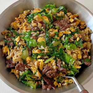 Cần tuyển cô giúp việc nhà 1 trệt 1 lầu Quận 7